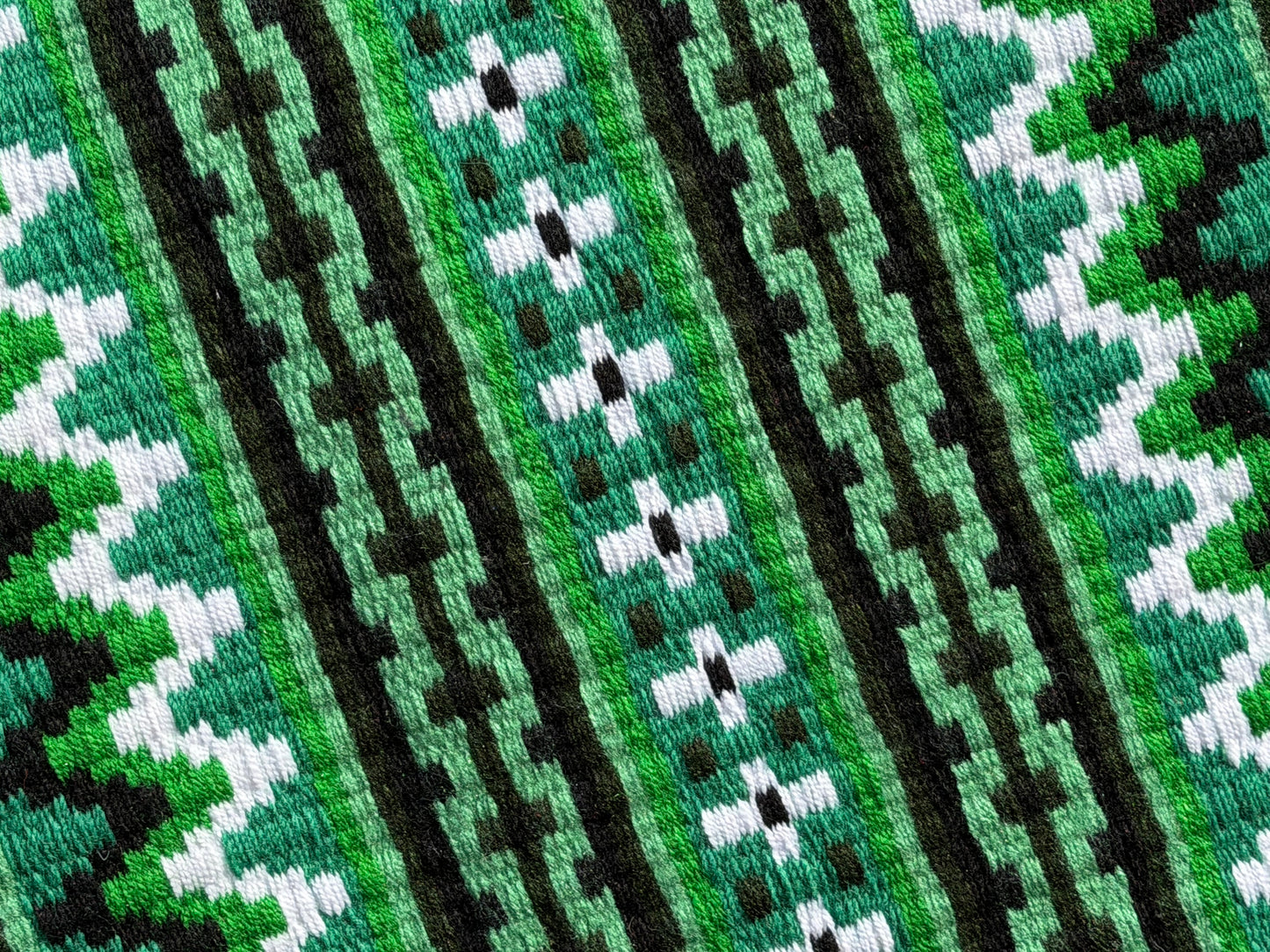 B489 Oversized Saddle Blanket Kelly Green, Emerald Green, Black, White, Sea Foam Green