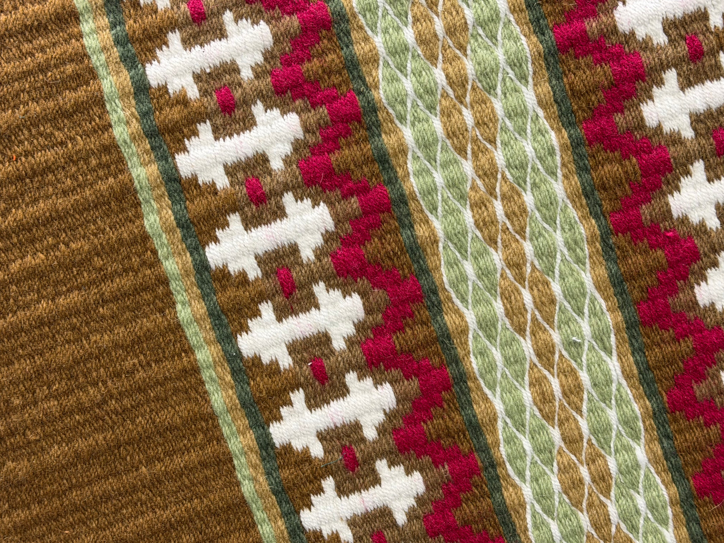 B581 Oversized Saddle Blanket Show French Tan, White, Sage Green, Light Sage Green, Indian Tan, Cranberry