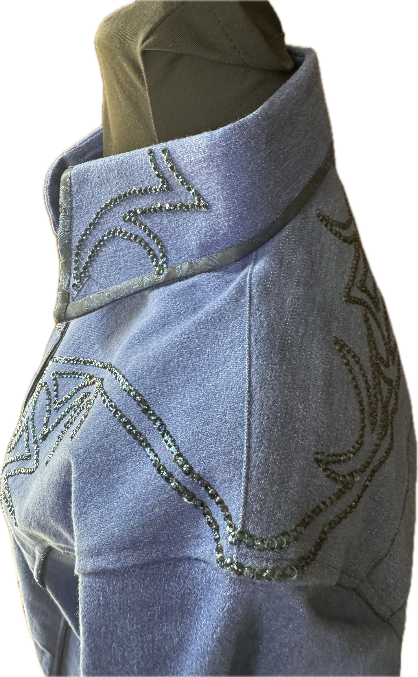 Size Large stretch denim retro design tone on tone shirt