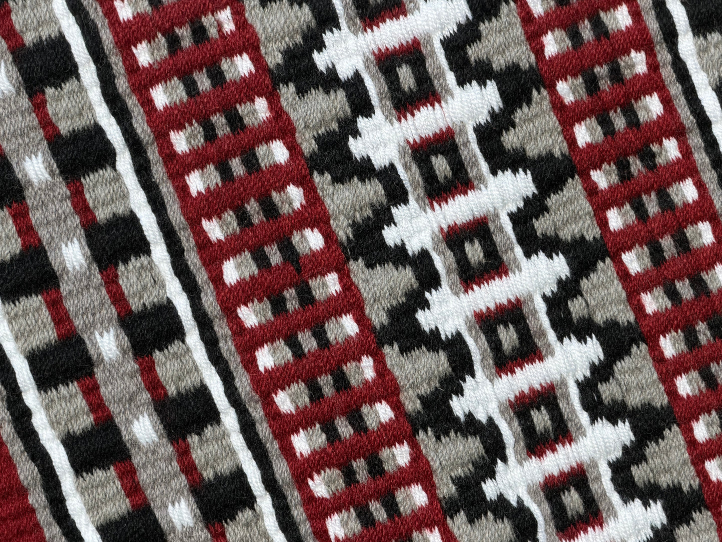 B546 Oversized Saddle Blanket Maroon, White, Black, Grey