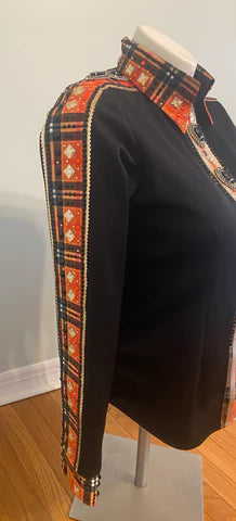 Size large day shirt black with orange plaid design. GORGEOUS!!!!!!!!! backzip