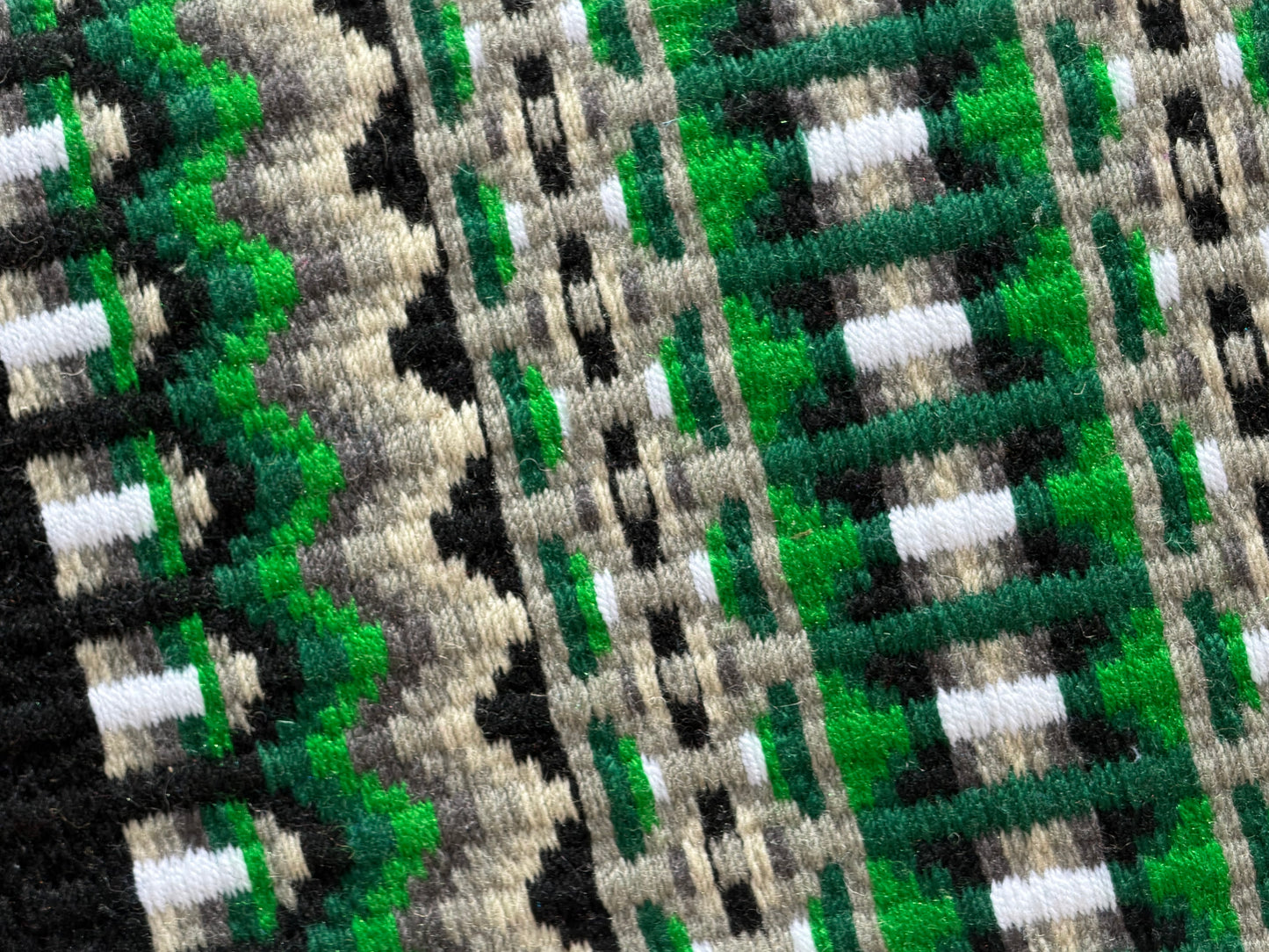 B613 Oversized Saddle Blanket Emerald Green, Black, White, Ash, Charcoal, Grey, Kelly Green