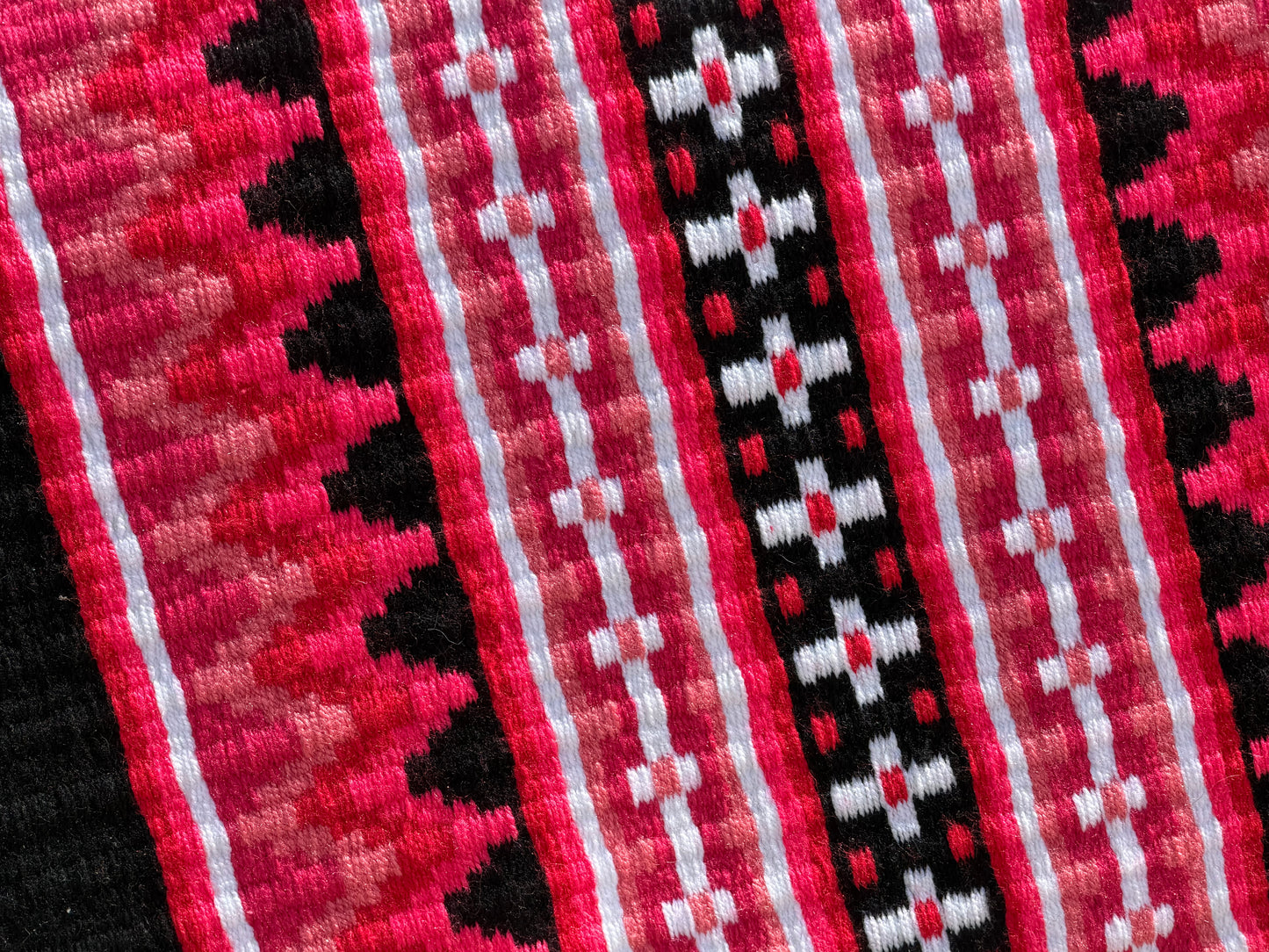 B501 Oversized Saddle Blanket Black, Neon Pink, Hot Pink, Dark Pink, Pink, White