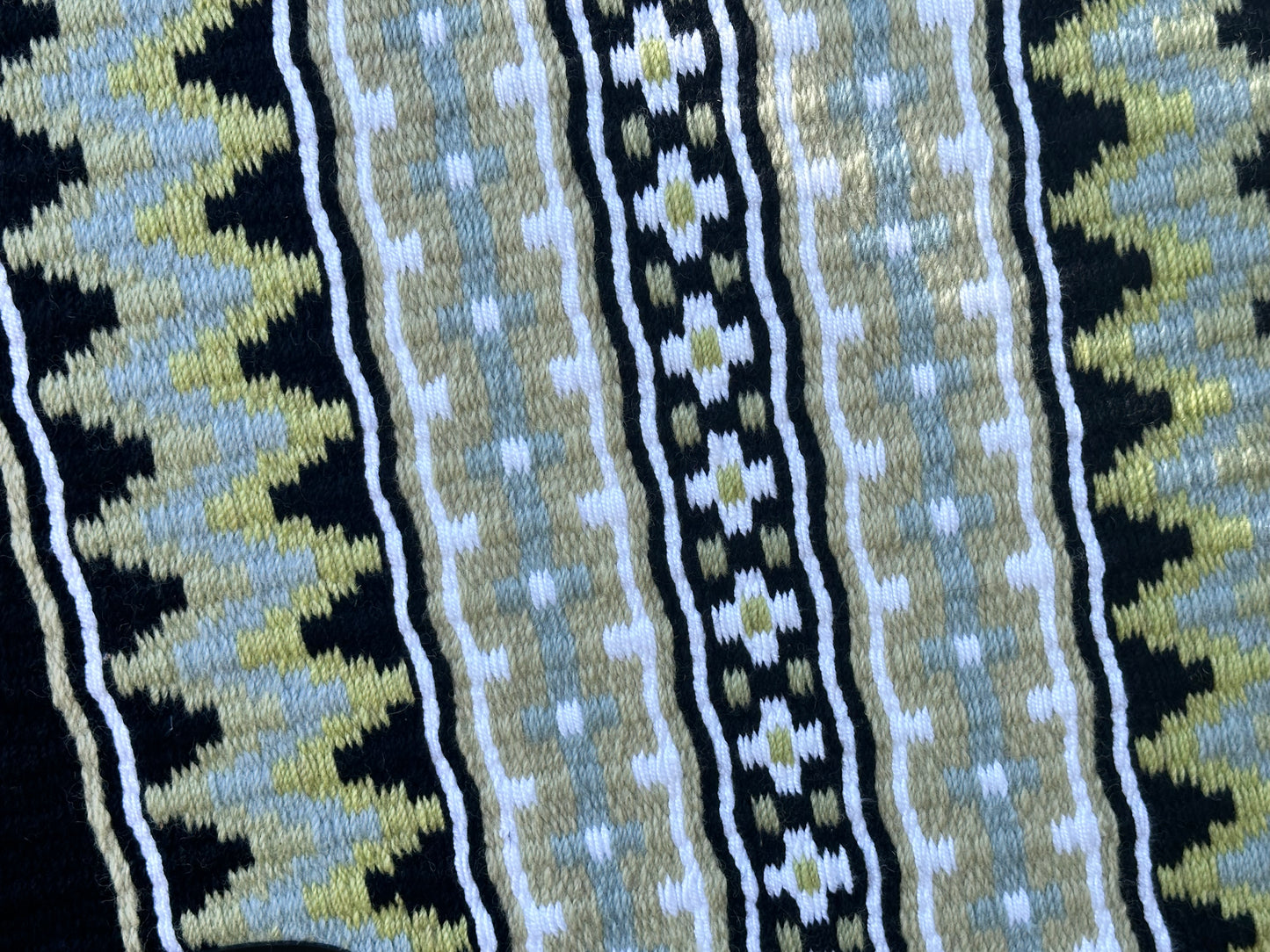 551. Oversized saddle blanket black pistachio light pistachio blue ice white