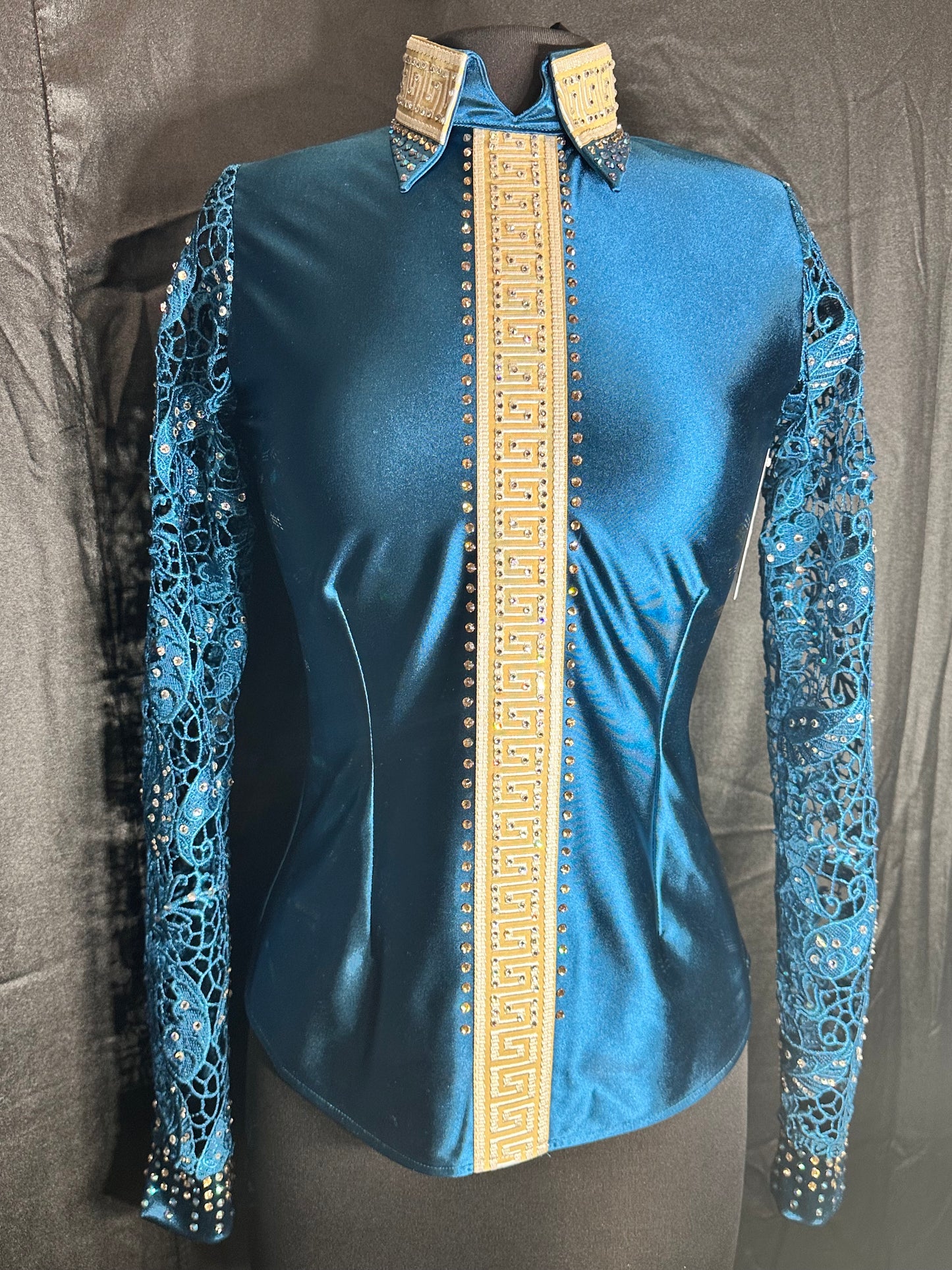 Size small teal back zip day shirt with lace sleeves