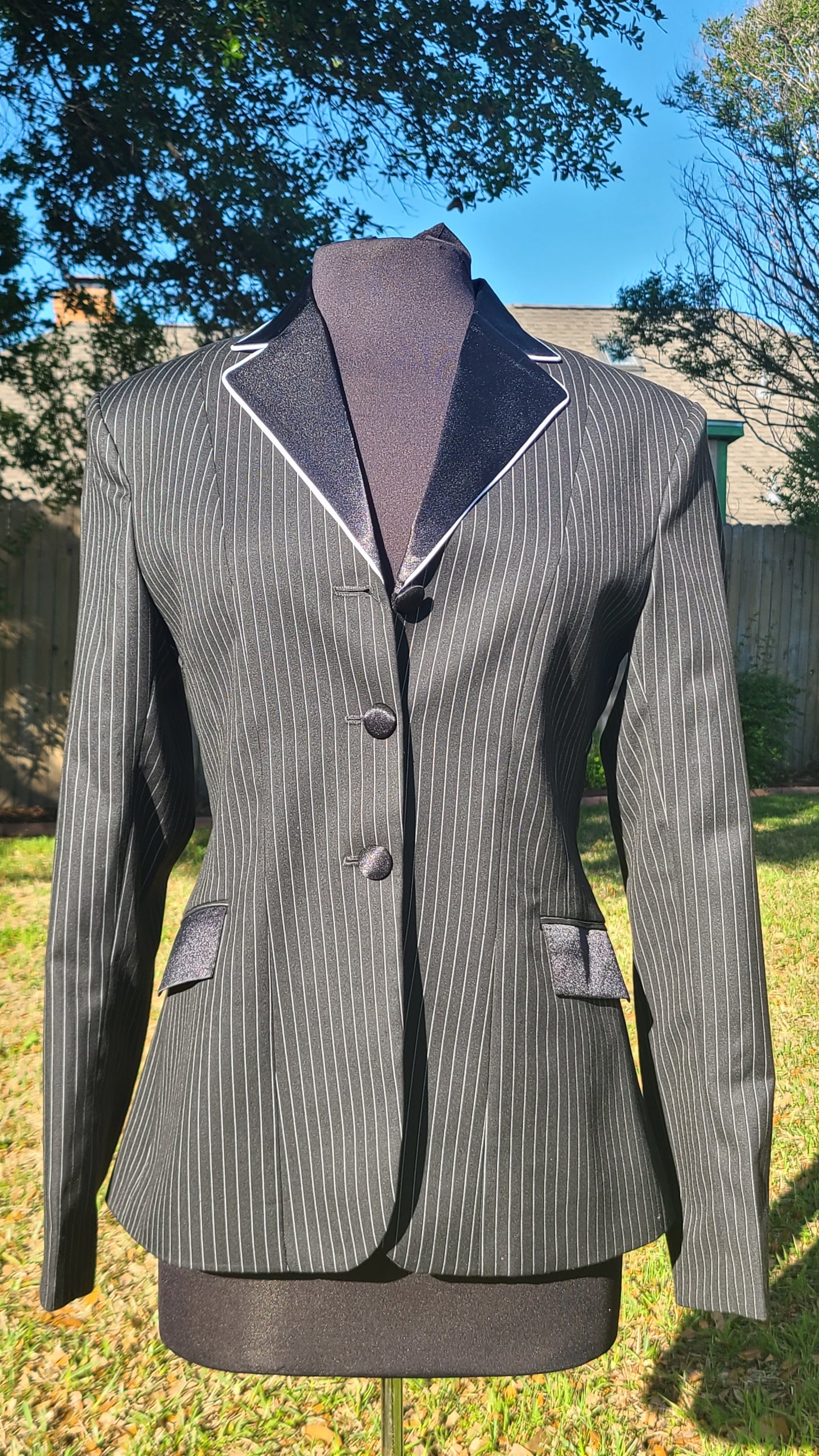 Size 14 Black Stripe Showmanship/Halter Coat