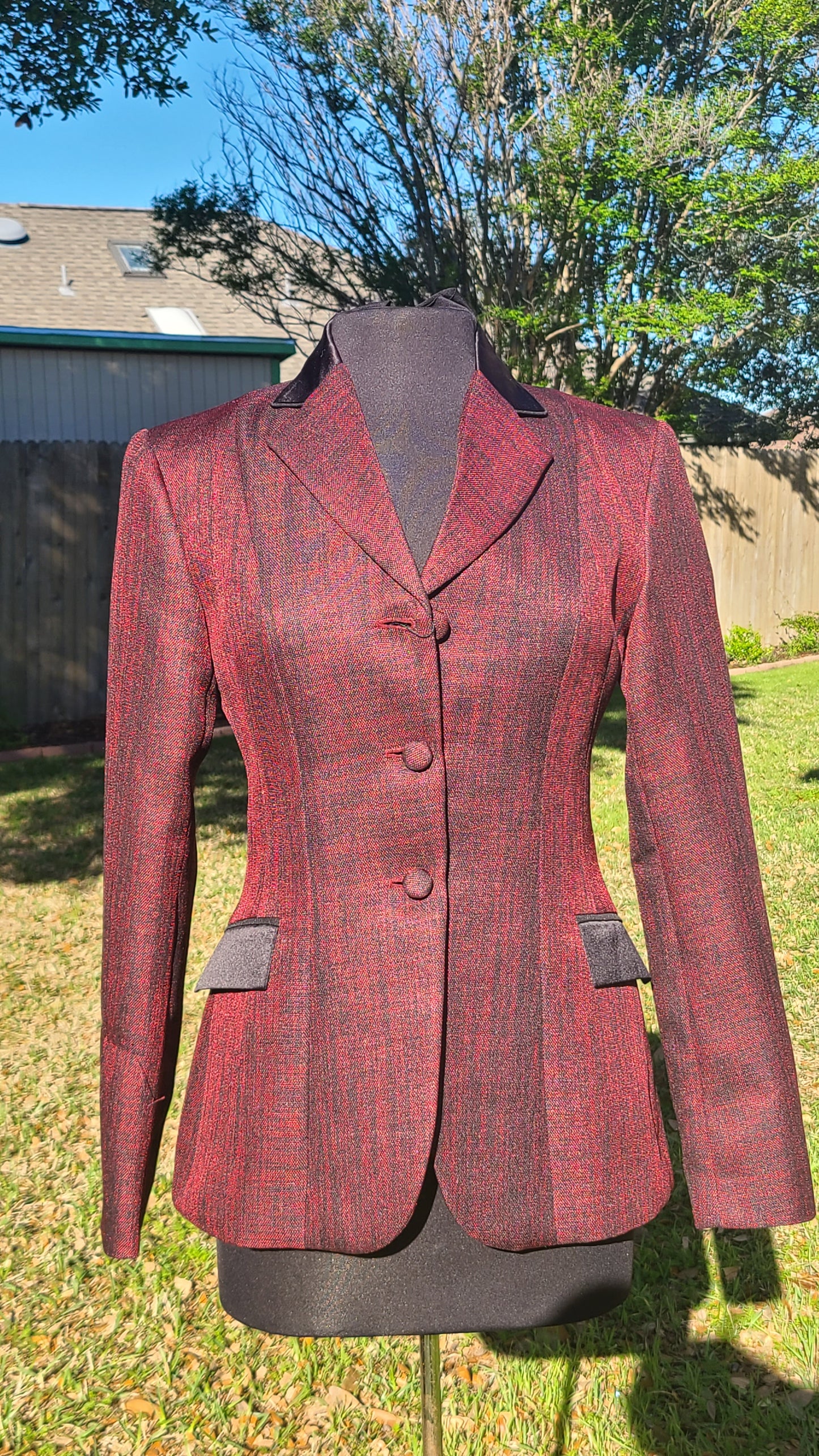 Size 12 Brick Red with Black Showmanship/Halter Coat