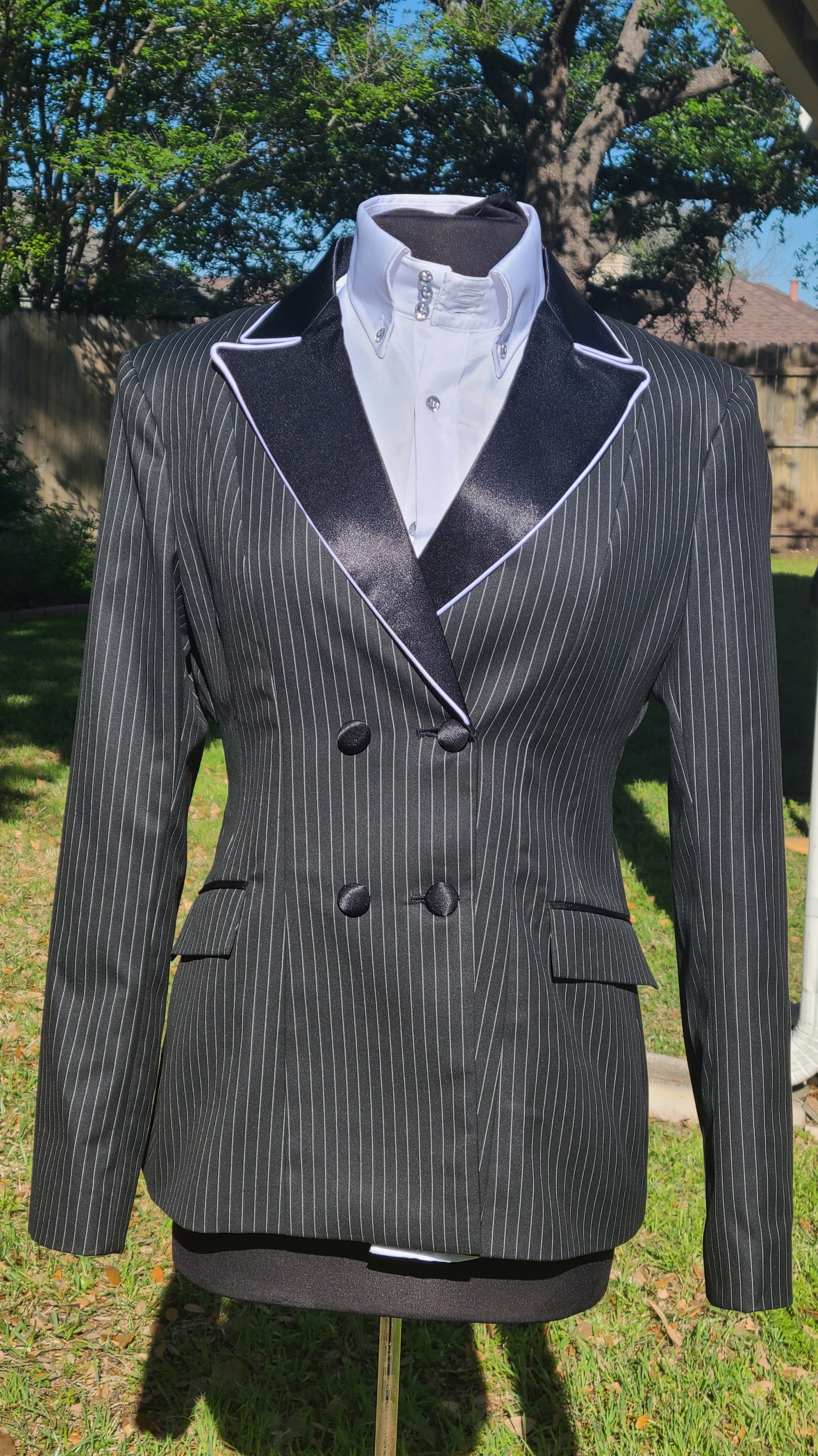 Size 14 Black Stripe Set Jacket and Shirt Showmanship/Halter Coat
