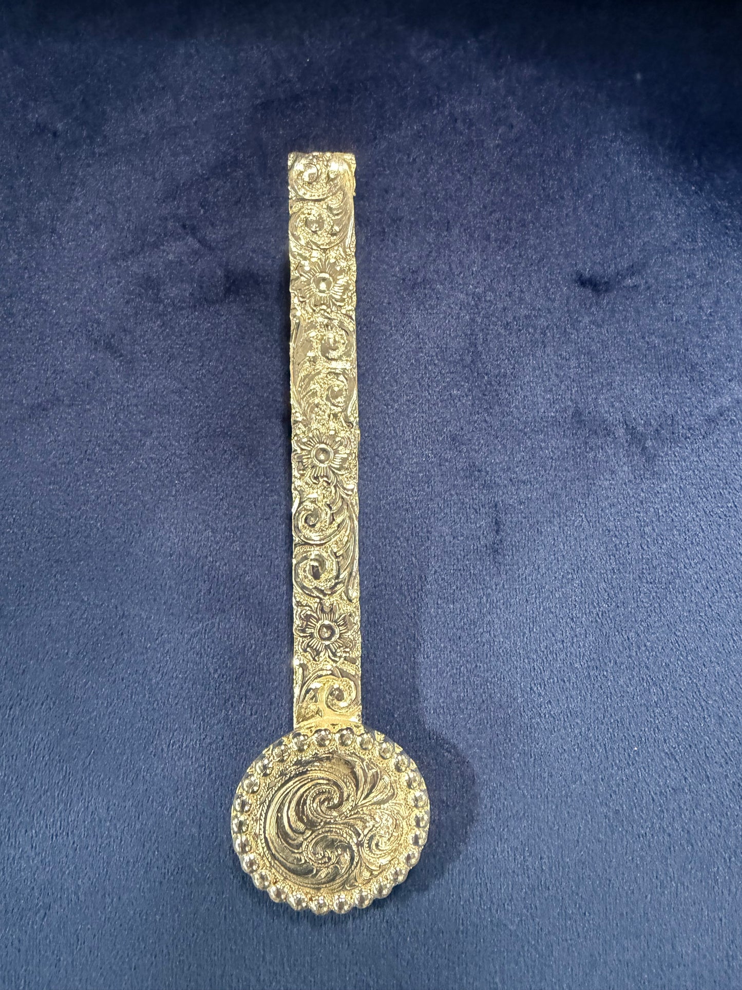 Round 1.5" Silver Back Number Clip (Length Options)