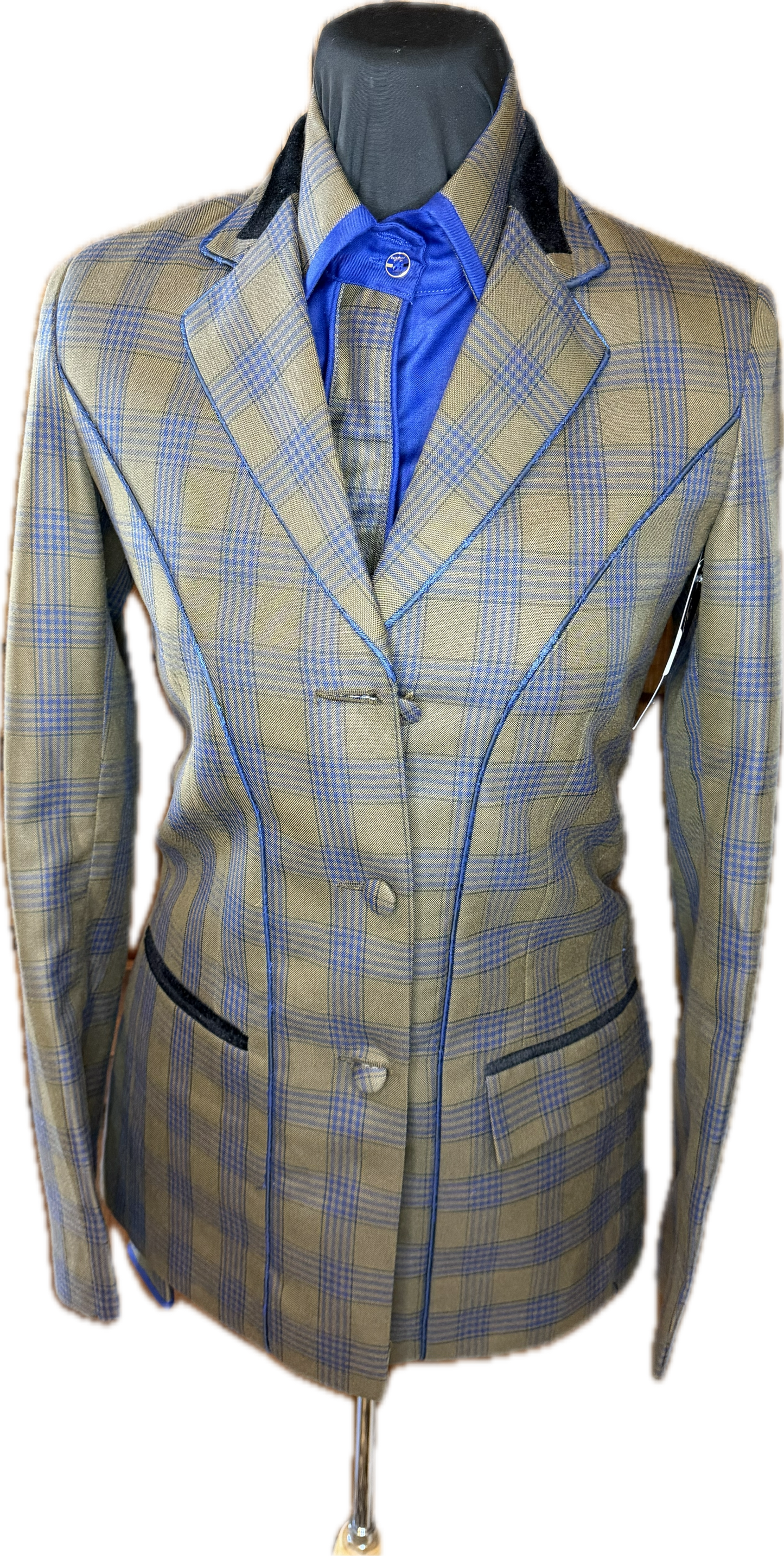 *30 Bust* Brown and Navy Plaid Showmanship/Halter Suit Set.