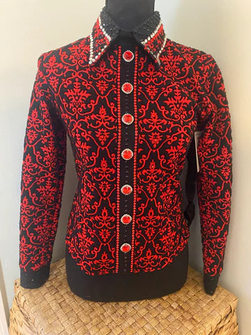 Size small day shirt back zip red and black printed design