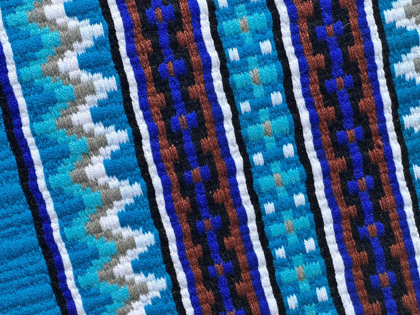 B413 Oversized Saddle Blanket Show Turquoise, Black, Royal Blue, White, Sea Foam, Ash, Raw Umber