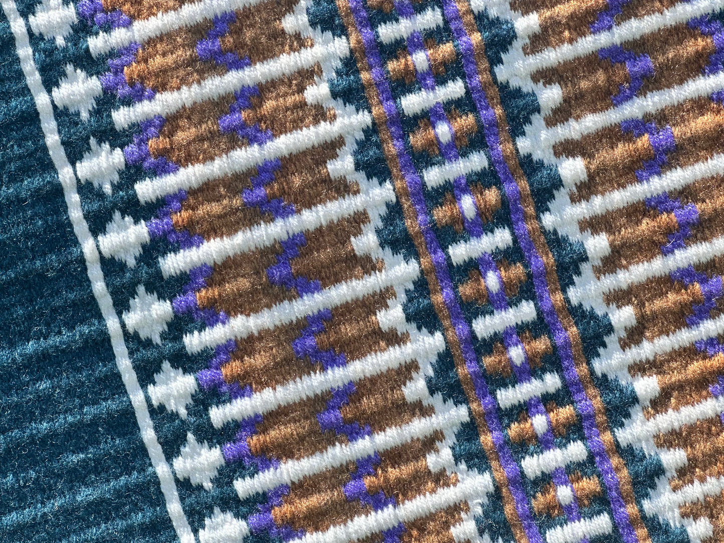 B198 Oversized Saddle Blanket ocean blue, white, lavender, raw umber, indian tan, gold