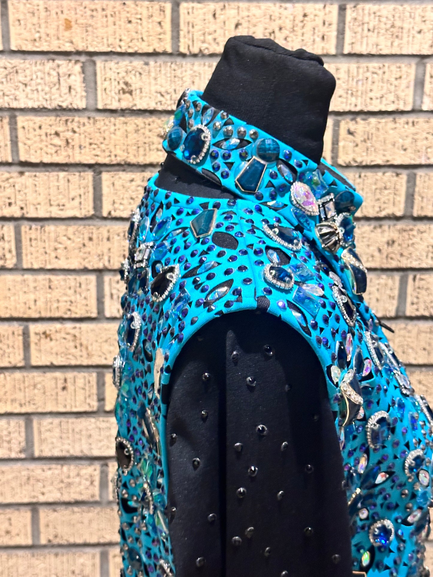 Size LARGE black and turquoise vest set with turquoise, black and silver designs