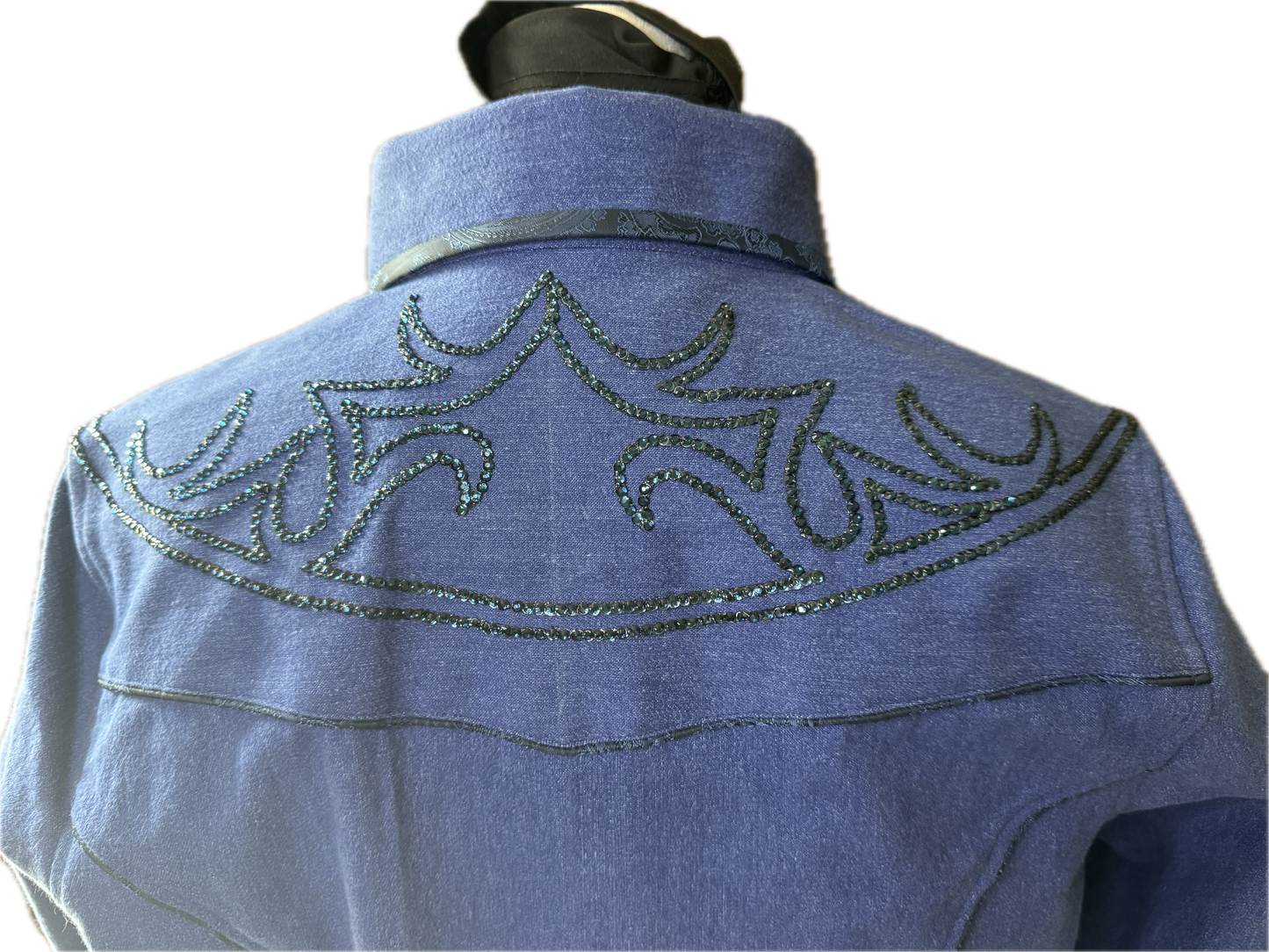 Size Large stretch denim retro design tone on tone shirt