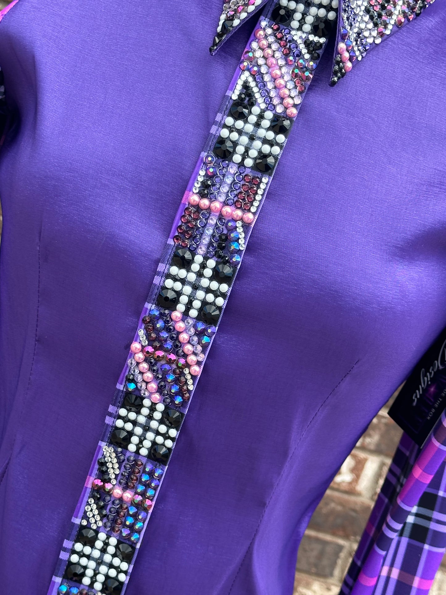 Size medium stretch purple taffeta with gorgeous plaid sleeve and hidden zipper