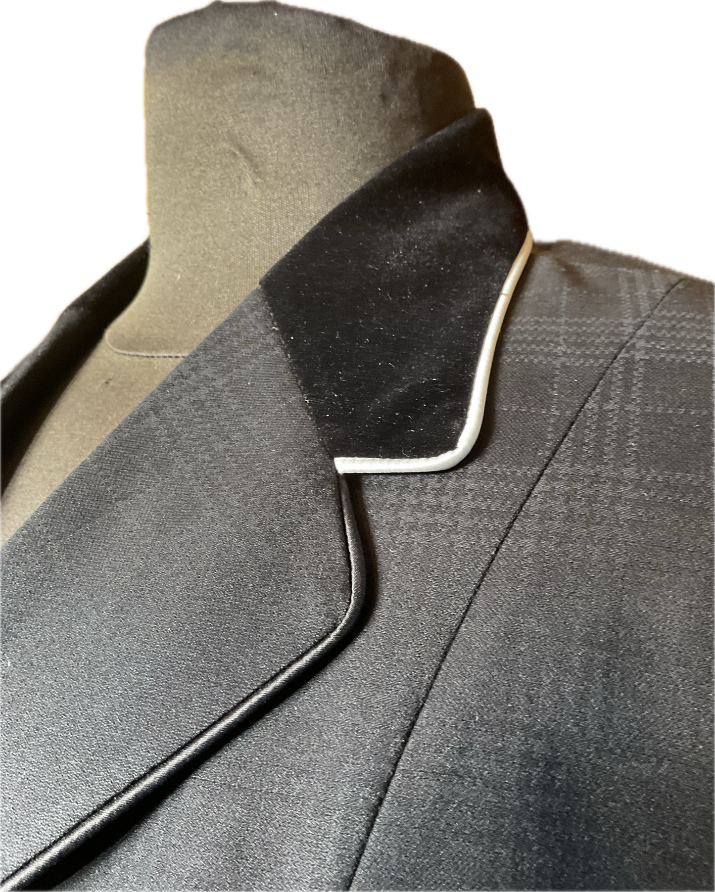 *38 Bust* Black Plaid with Black Velvet Collar. White and Black Piping