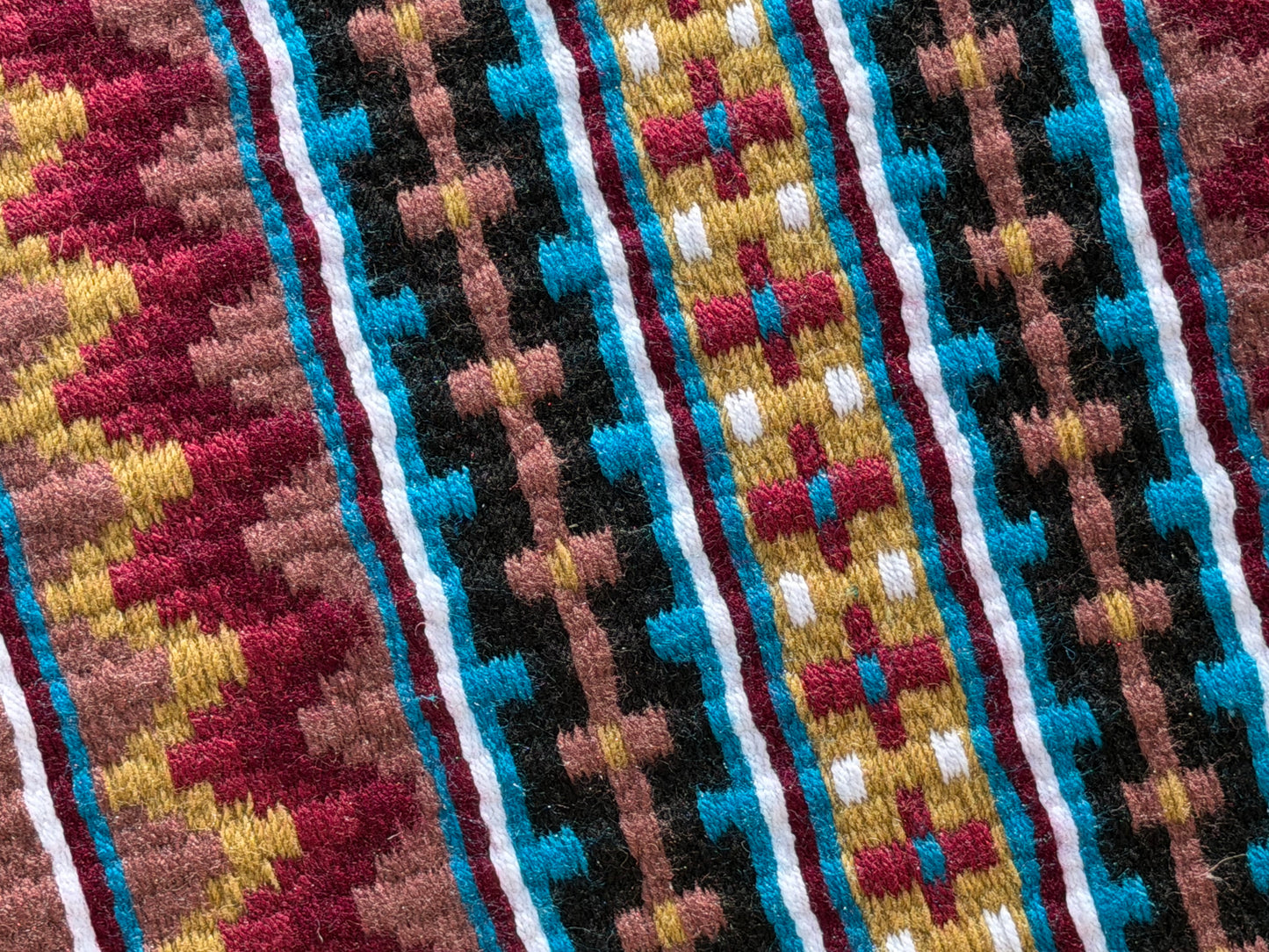 B623 Oversized Saddle Blanket Dark Rose, White, Burgundy, Black, Turquoise, Brick Red, Raw Umber