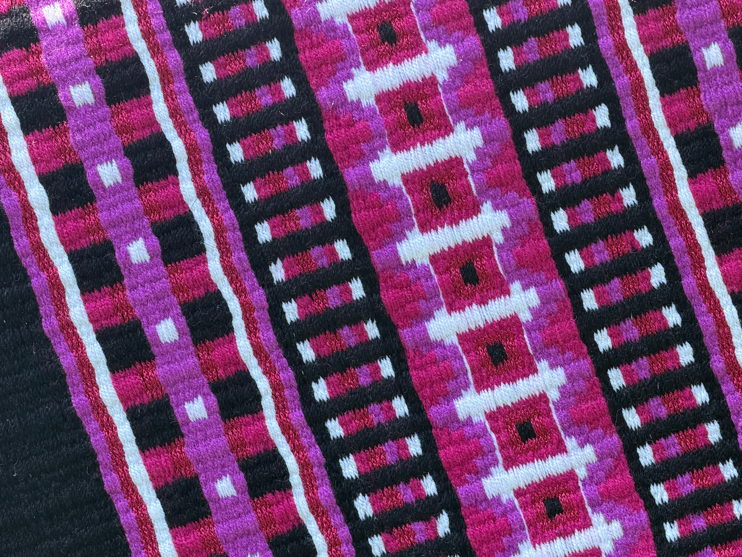 B564 Oversized Saddle Blanket Black, White, Fandango Pink, Matte Metallic Pink, Soft Purple