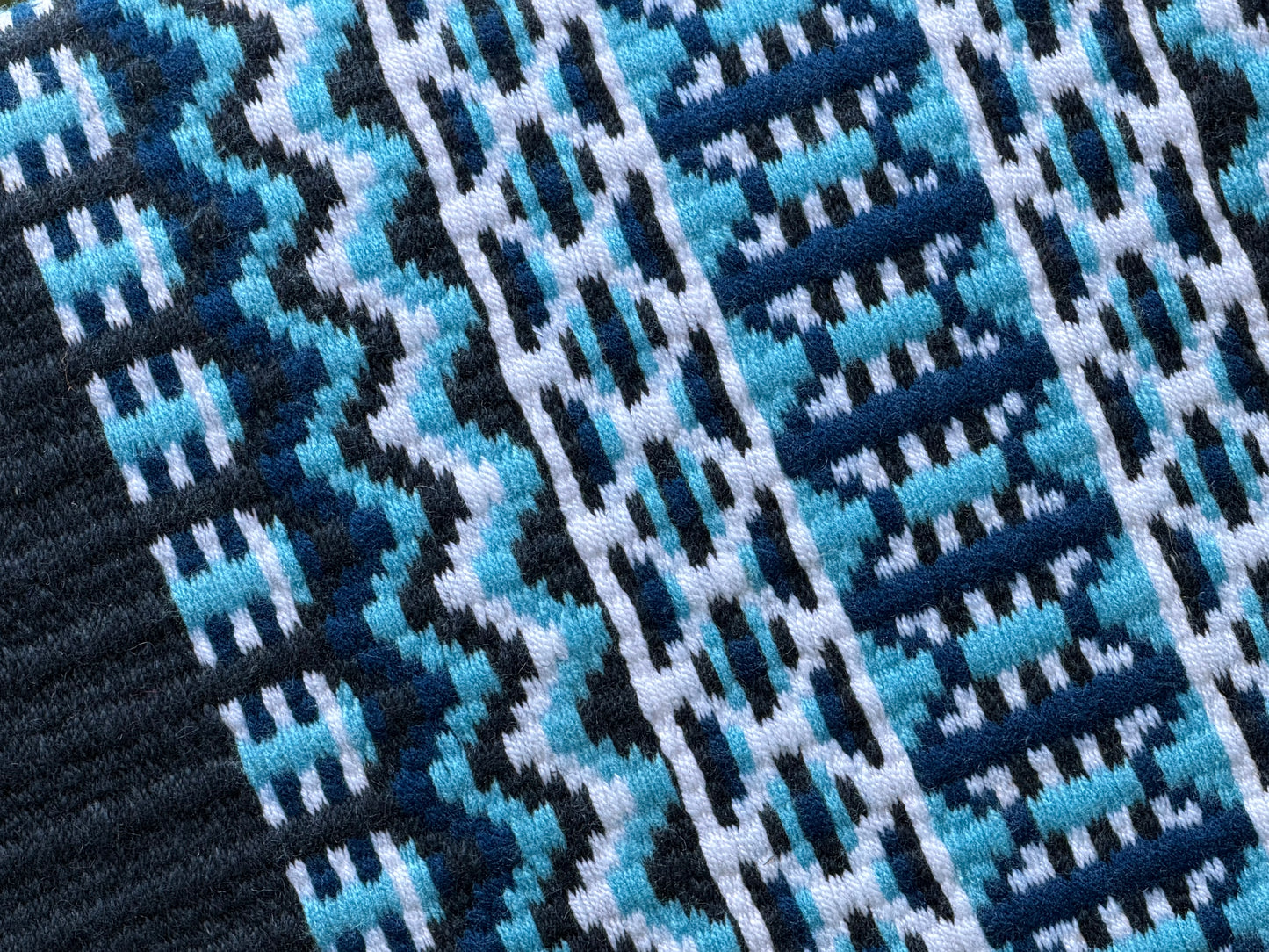 B556 Oversized Saddle Blanket Slate Blue, Navy Blue, White, Aqua