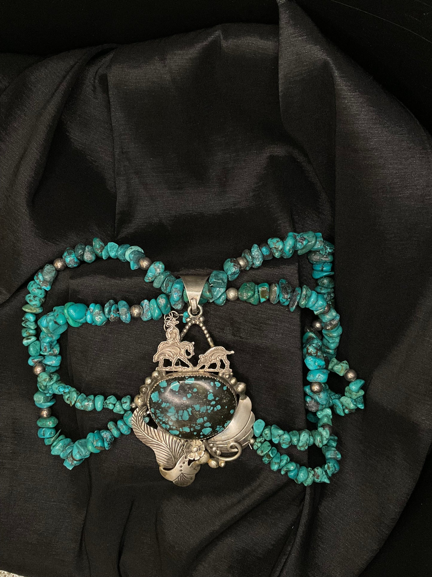 Silver By Wanda Turquoise Cutting horse pendant and 19"-23" double beaded necklace