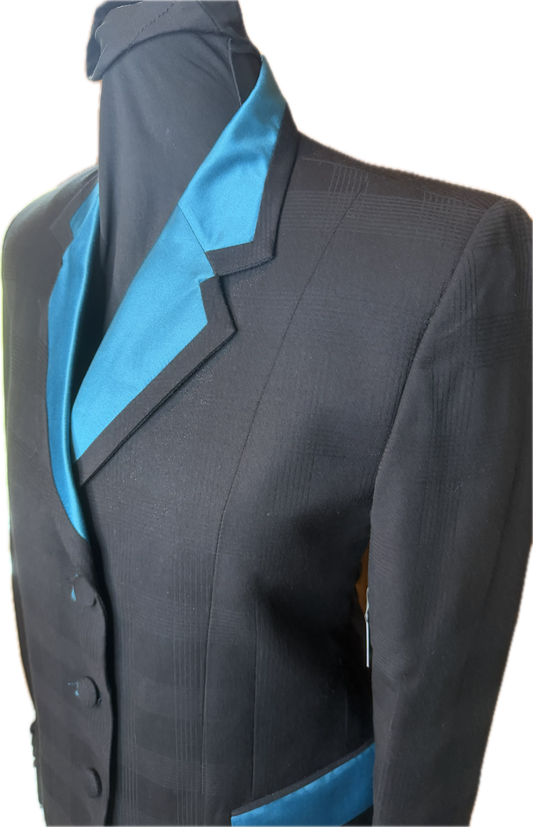 *34 Bust* Halter Coat*