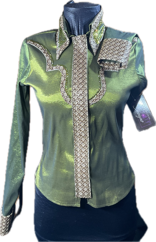 XS olive green retro style day shirt