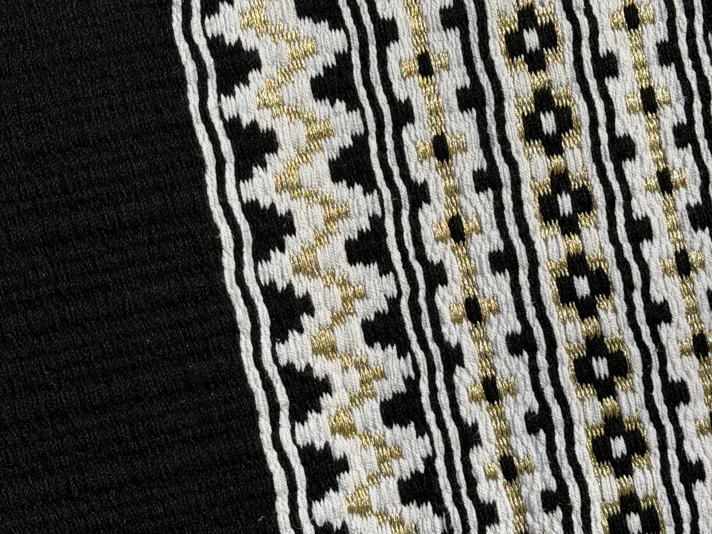 B467 Oversized Saddle Blanket Black, White, Matte Metallic Gold