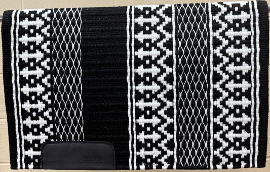 B353 Oversized Saddle Blanket Black, White