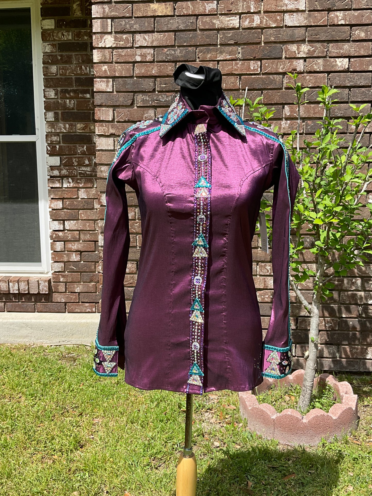 XS day shirt Plum stretch taffeta with turquoise and silver