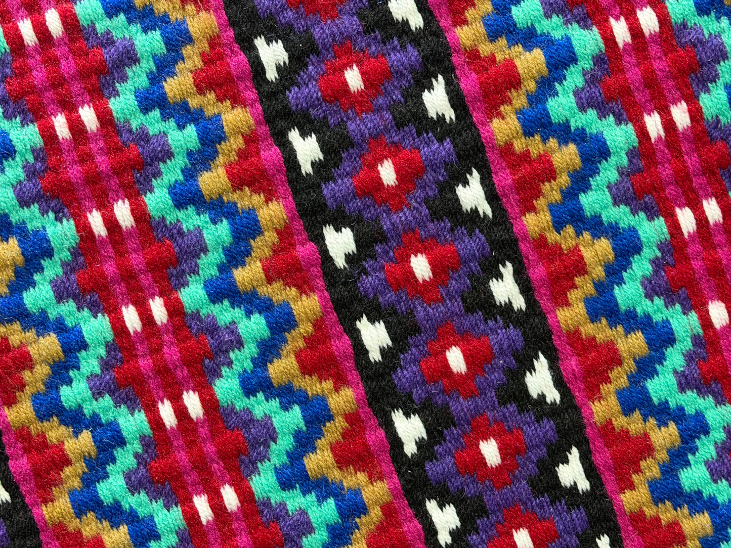 B580 Oversized Saddle Blanket Show Red, White, Mint, Royal Blue, Black, White, Indian Tan, Fuchia