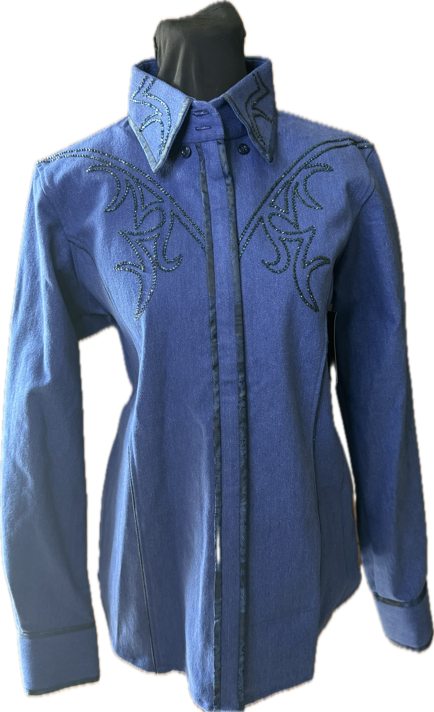 Size Large stretch denim retro design tone on tone shirt