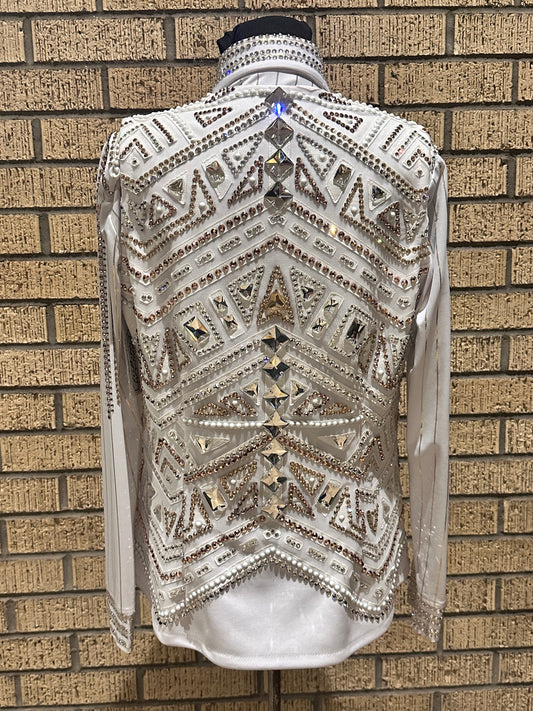 Size medium White vest set  with silver and gold design