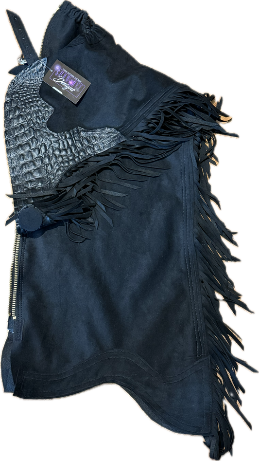 Youth LARGE Black Ultrasuede Chaps 30" Inseam with Gator Top Yoke