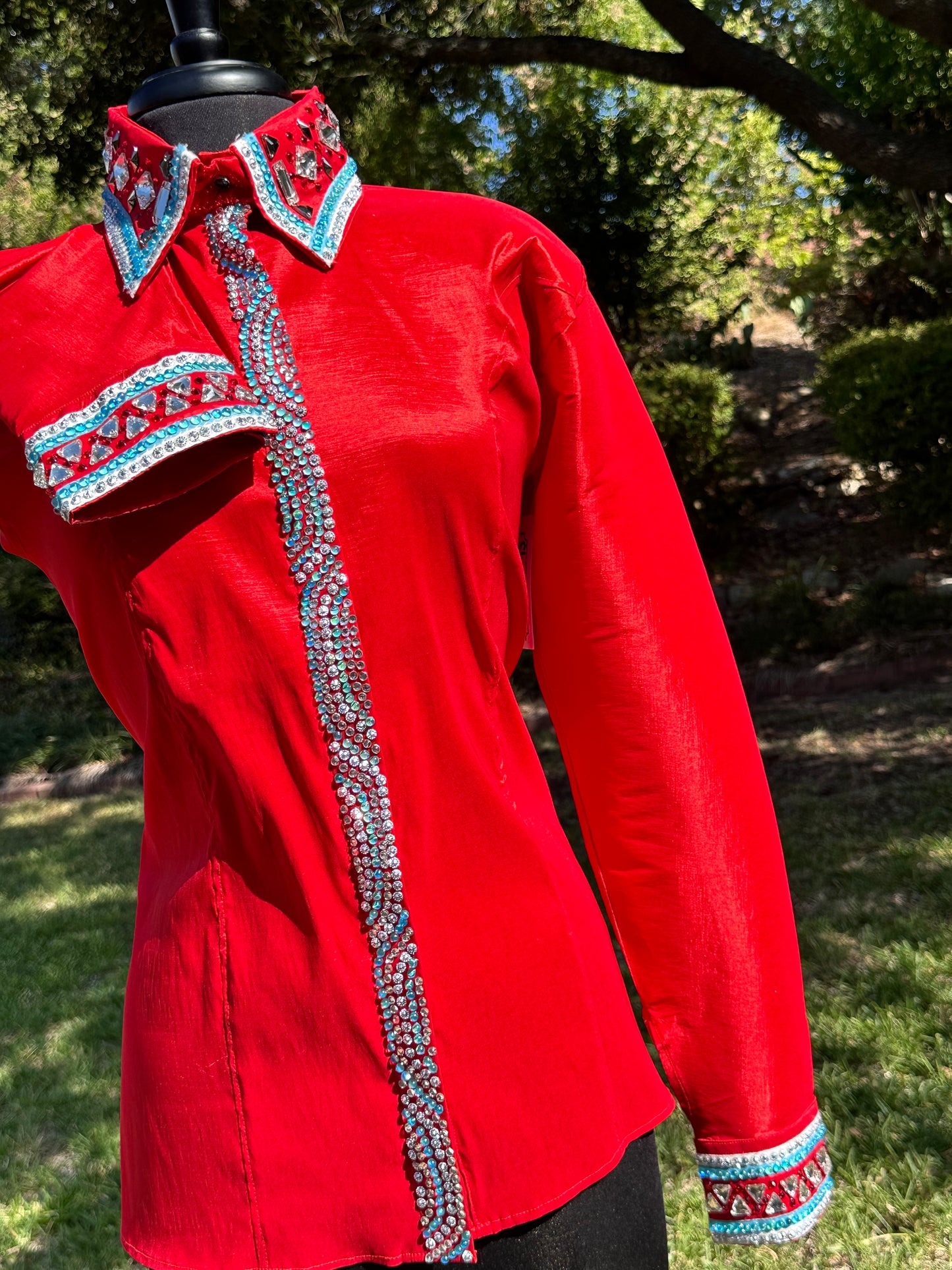 Size XXL Day Shirt hidden zipper stretch taffeta red and aqua Retro design