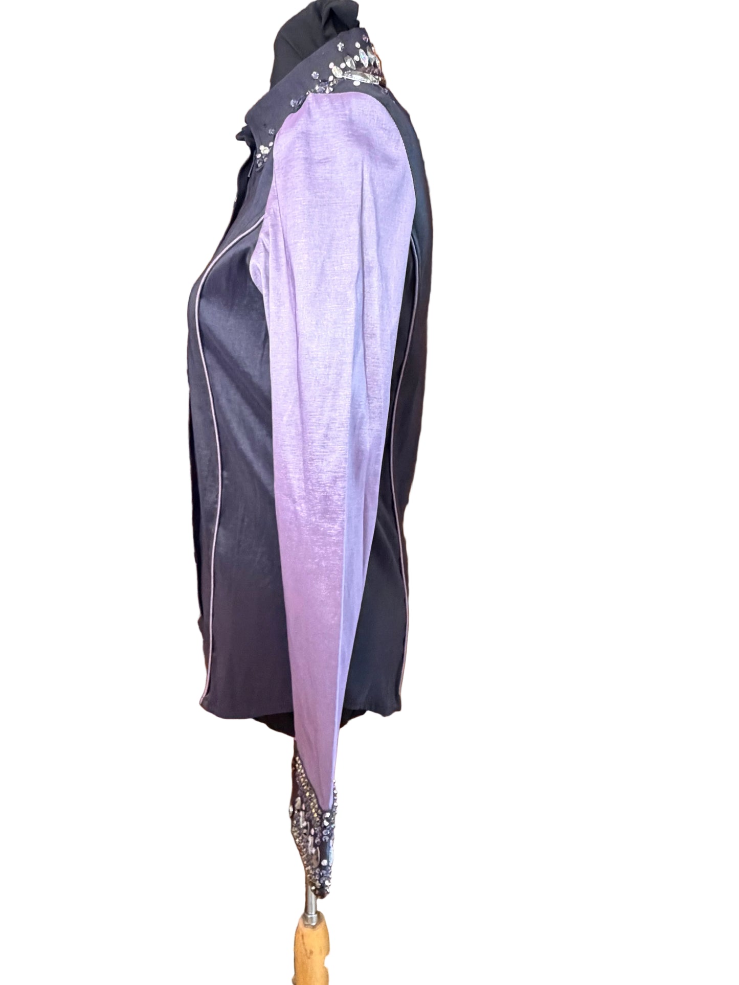 Small Stretch Taffeta Black Day Shirt with Pale Purple Sleeves