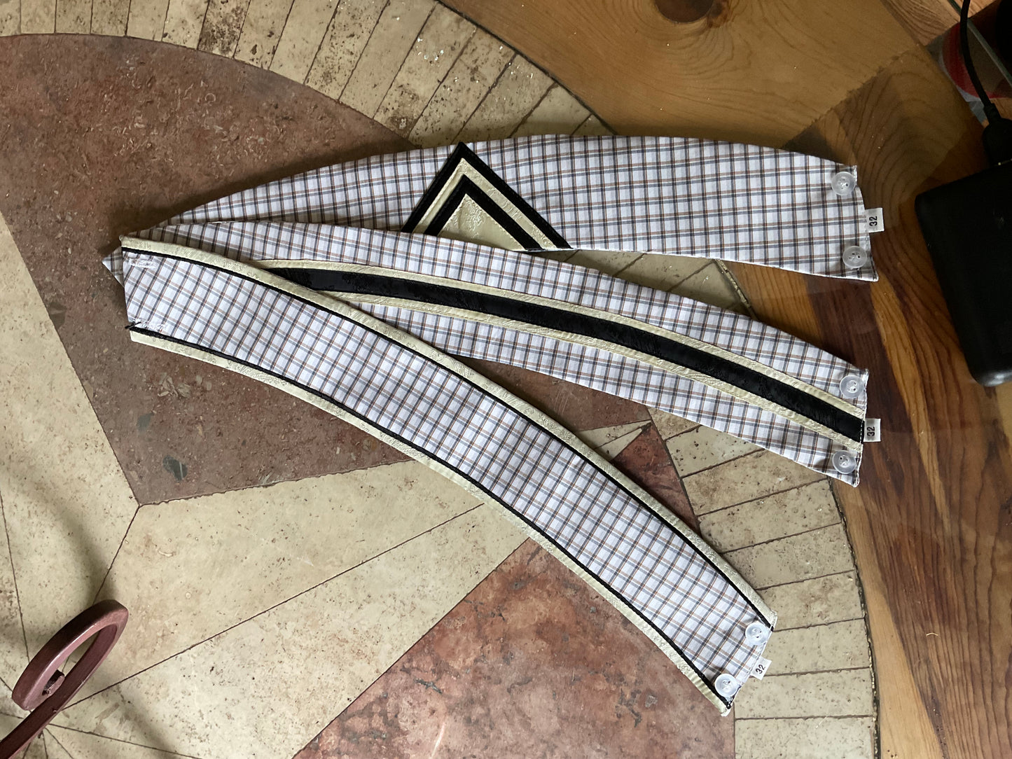 #T58 English Shirt White Gray Brown Plaid