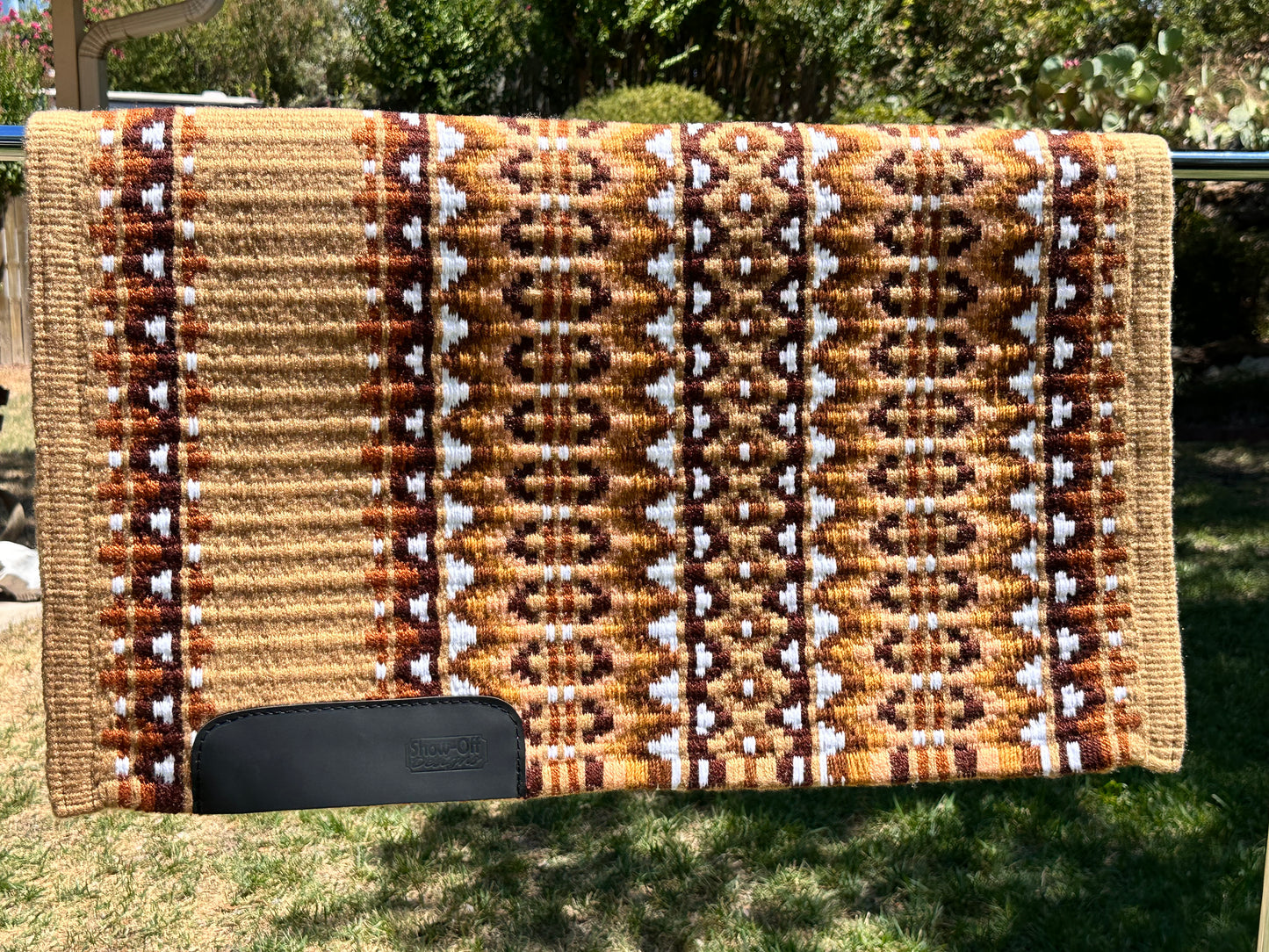 318 oversized saddle blanket caramel rust chocolate white