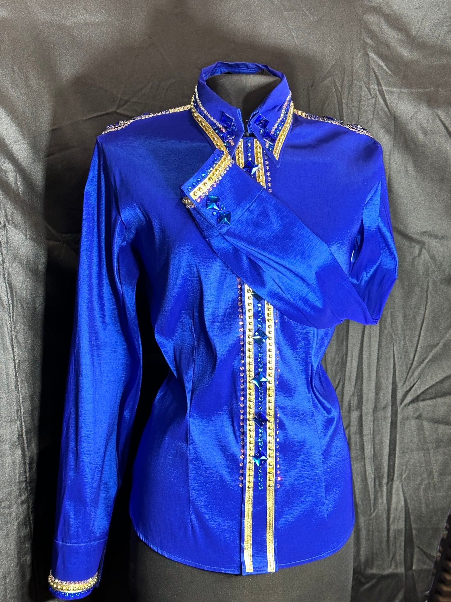 Size Extra-Large day shirt stretch Royal Blue taffeta hidden zipper