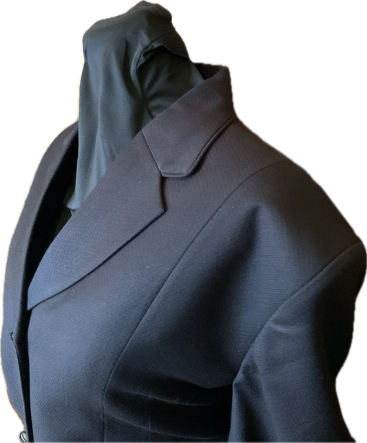 *44 Bust* Black with Matching Velvet Collar