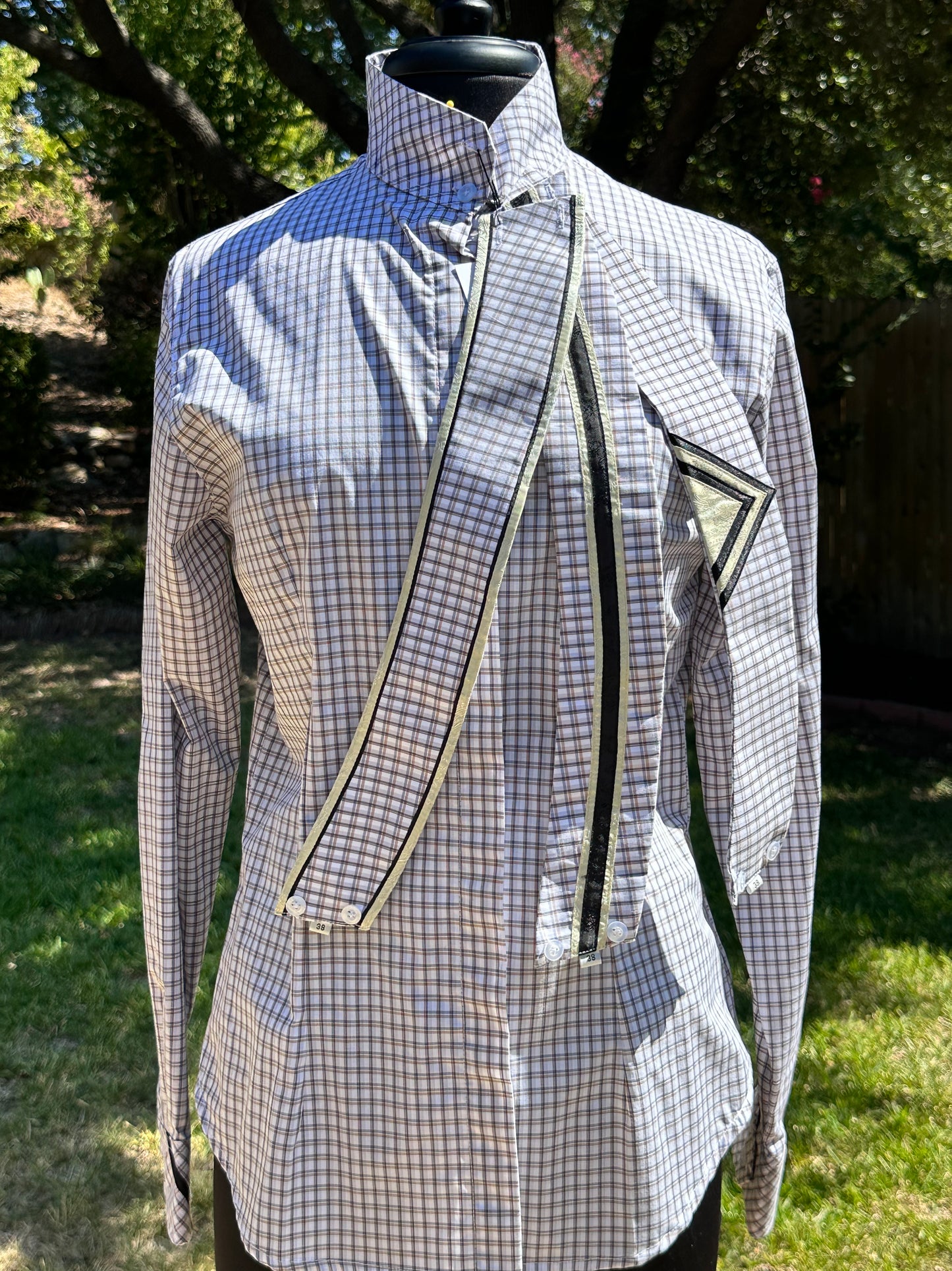 #T58 English Shirt Size 38 tan/grey plaid