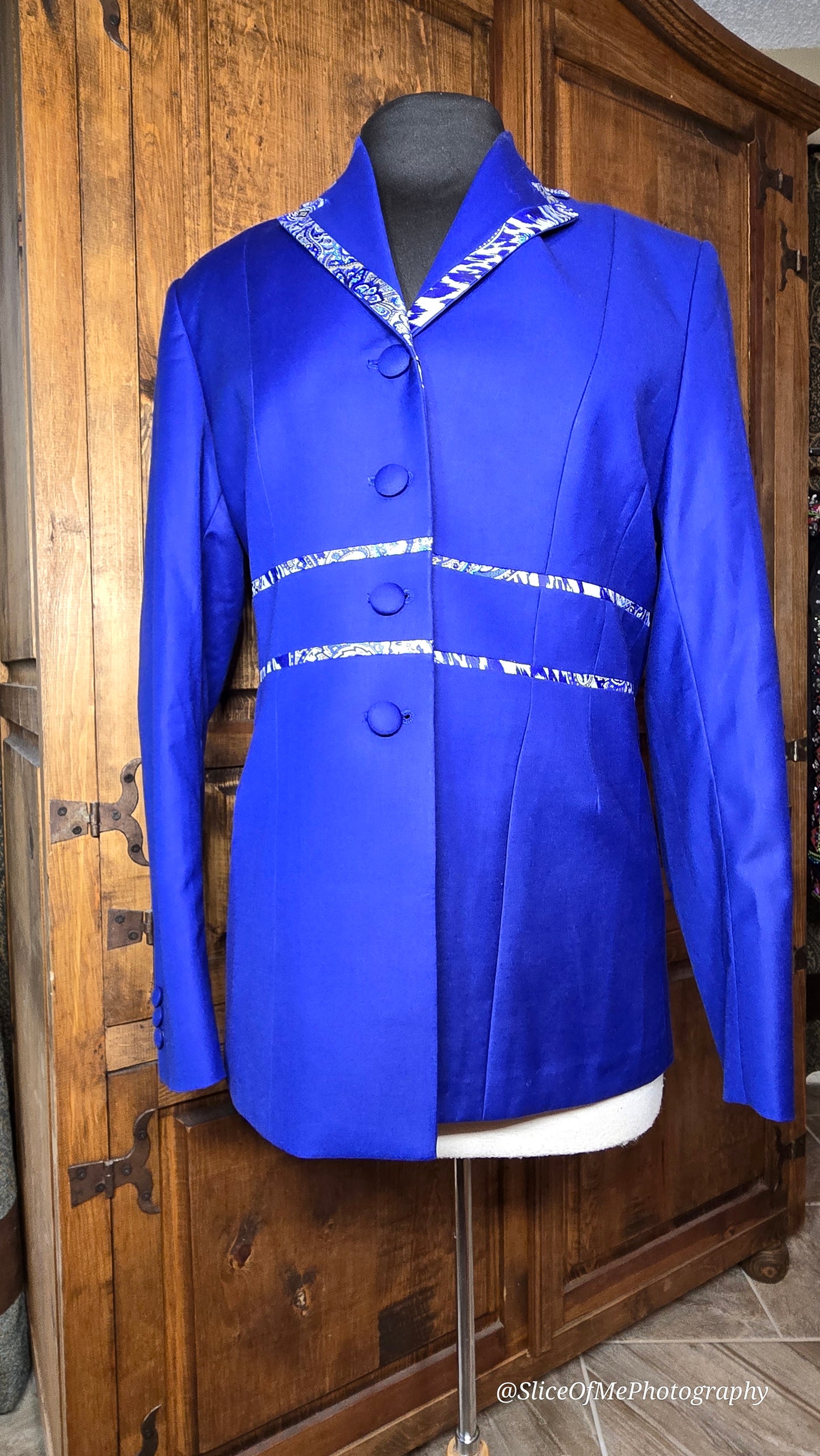 500-01 Size 14 Blue Showmanship/Halter Suit with Pants