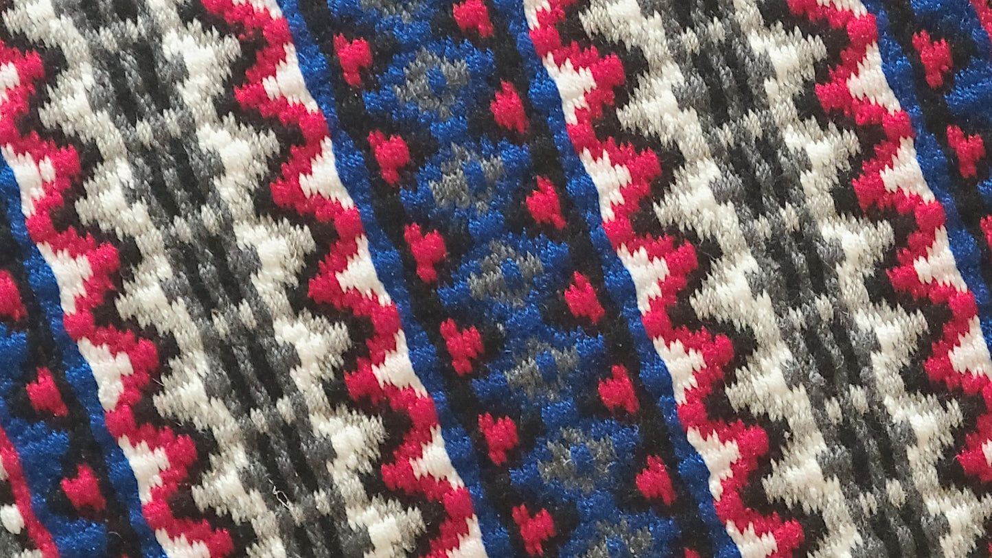 a104 - Oversized Saddle blanket charcoal grey ash bright red bright royal blue white black